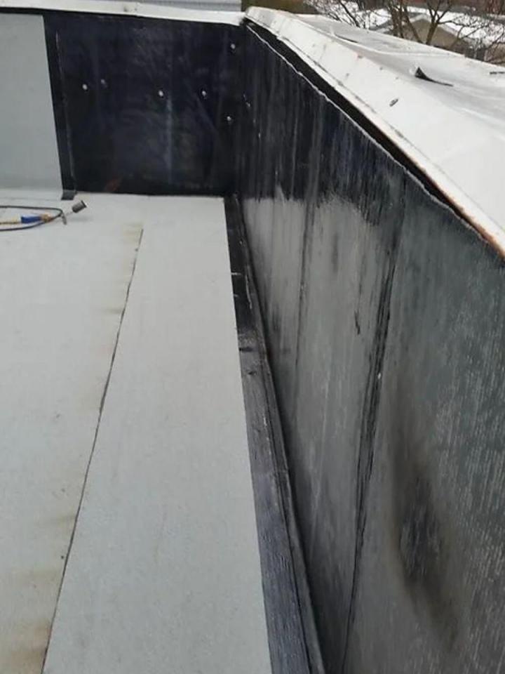 Roof Repair Service Montreal